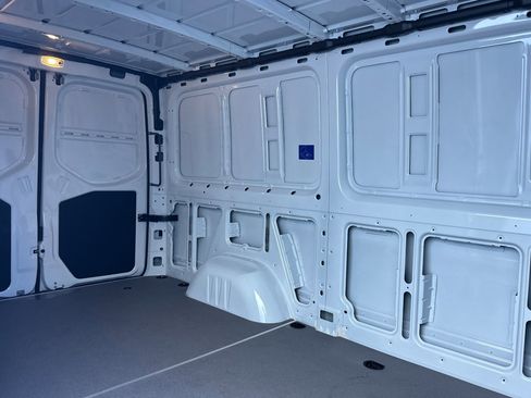 New 2025 Mercedes-Benz Sprinter 2500 image 13