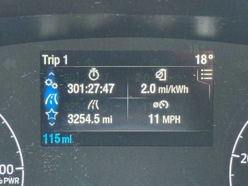 Used 2023 Ford E-Transit Low Roof image 24