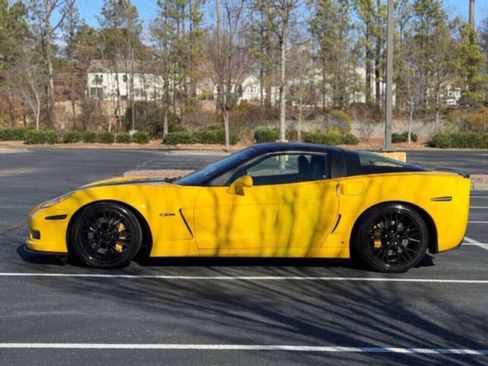 Used 2008 Chevrolet Corvette Z06 RWD image 4