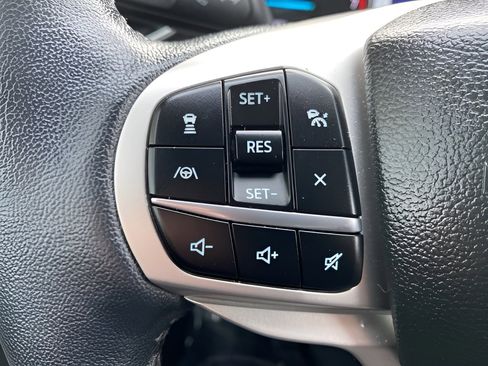 Used 2023 Ford Explorer XLT w/ Equipment Group 202A image 43