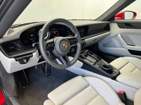 Used 2022 Porsche 911 Targa 4 GTS image 4