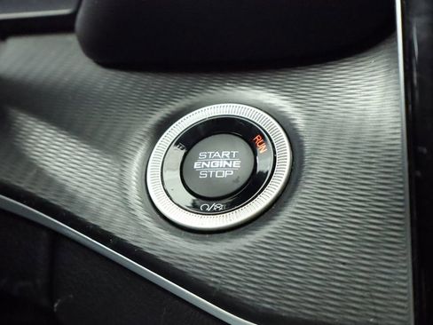 Used 2023 Jeep Grand Cherokee L Laredo AWD/4WD image 39
