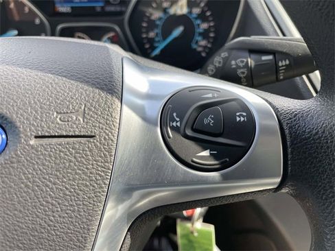 Used 2016 Ford Escape S image 16