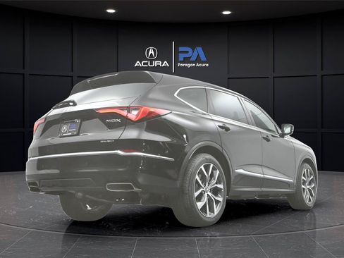 Certified 2023 Acura MDX SH-AWD w/ Technology Package image 30