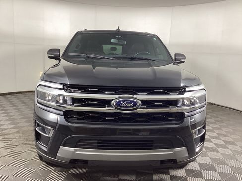Used 2022 Ford Expedition Max Limited image 6