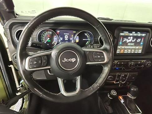 Used 2023 Jeep Wrangler Unlimited Sahara w/ Cold Weather Group AWD/4WD image 14