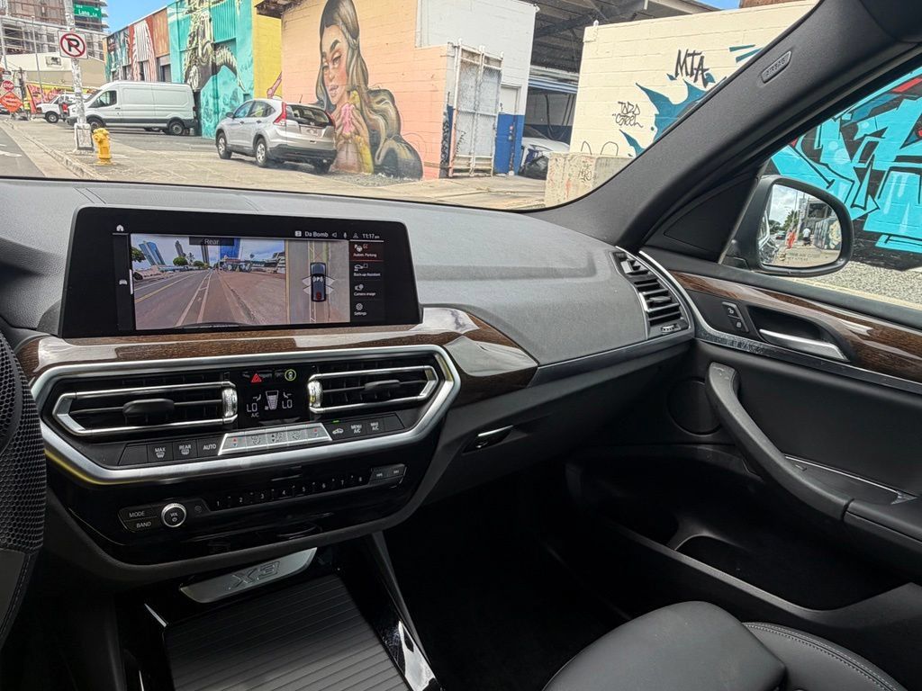 Used 2024 BMW X3 sDrive30i w/ Convenience Package RWD image 19