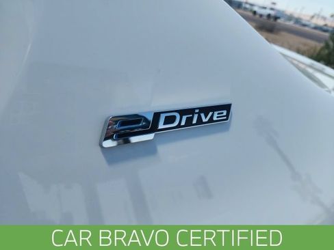 Used 2019 BMW 530e RWD image 11