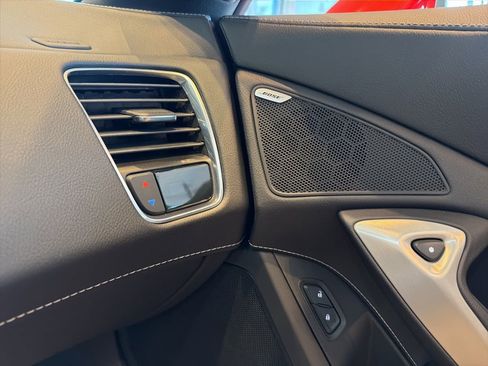 Used 2014 Chevrolet Corvette Stingray Coupe image 18