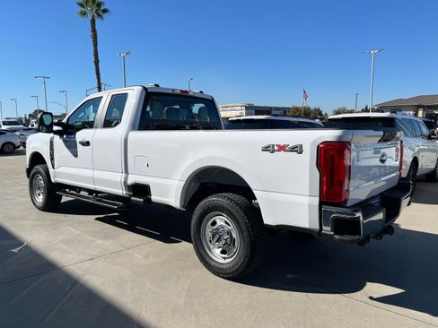 New 2026 Ford F350 XL w/ XL Chrome Package AWD/4WD image 2
