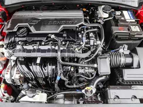 Certified 2024 Hyundai Elantra SEL w/ Convenience Package image 25