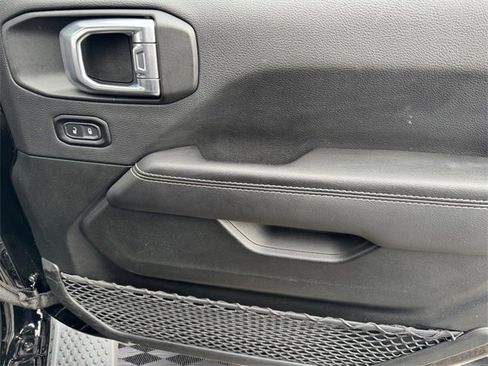 Certified 2022 Jeep Wrangler Unlimited Sahara 4xe w/ Cold Weather Group image 13