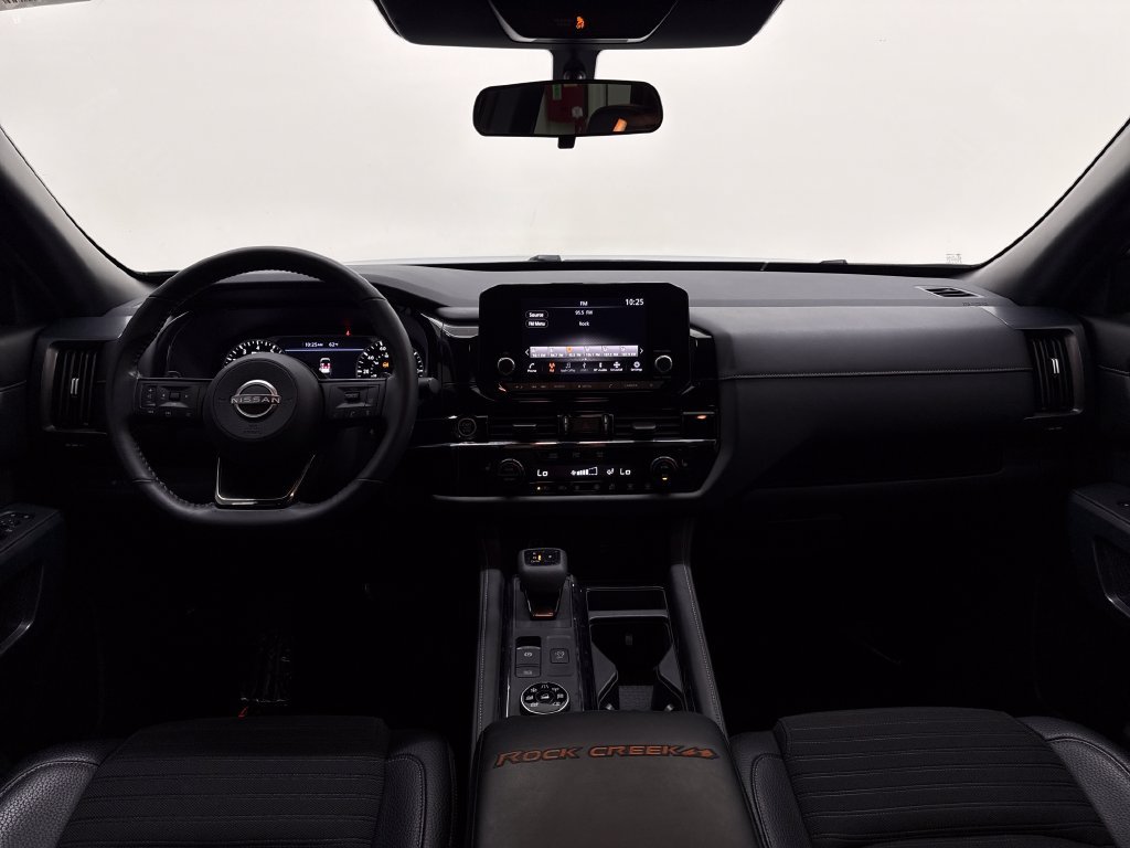 Used 2023 Nissan Pathfinder Rock Creek AWD/4WD image 20