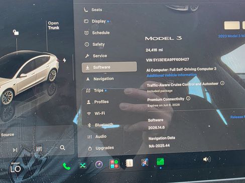 Used 2023 Tesla Model 3 Standard Range RWD image 18