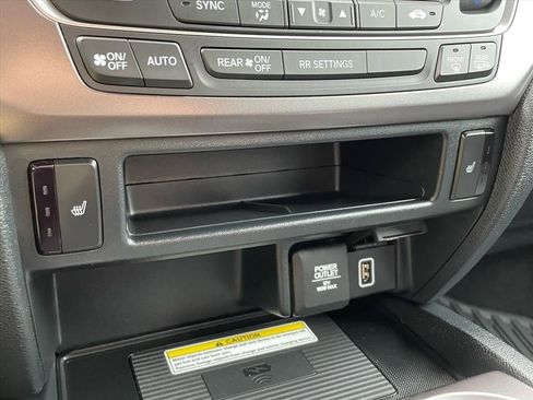 Used 2023 Honda Passport EX-L image 12