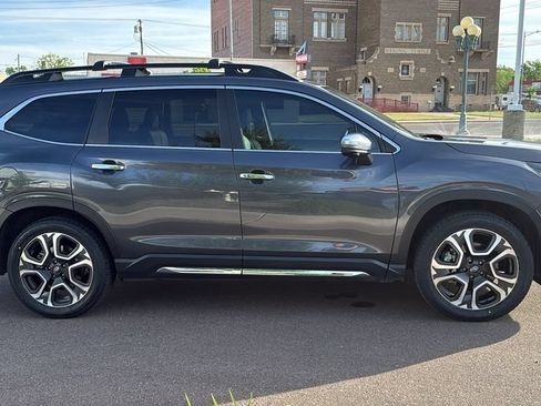 Certified 2023 Subaru Ascent Touring AWD/4WD image 4