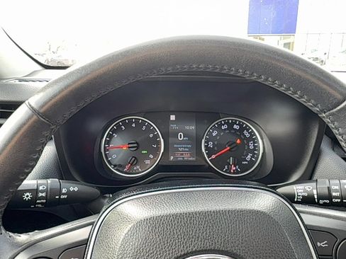 Used 2019 Toyota RAV4 XLE w/ Convenience Package image 21