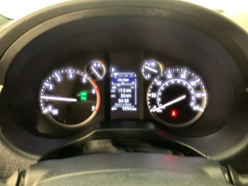 Used 2022 Lexus GX 460 Premium image 6