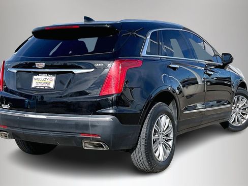 Used 2017 Cadillac XT5 Luxury w/ Driver Awareness Package image 6