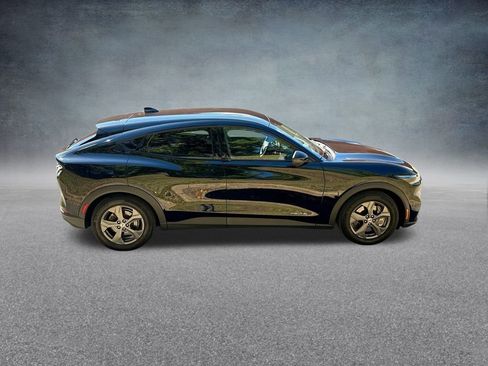 Used 2023 Ford Mustang Mach-E Select image 11