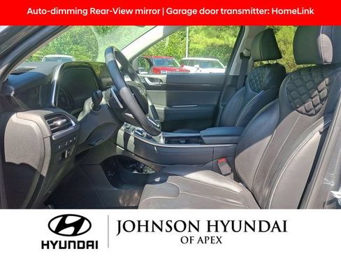 Used 2022 Hyundai Palisade Limited FWD image 13