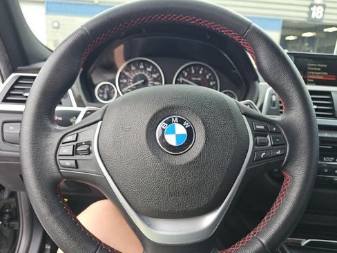 Used 2017 BMW 330i xDrive Sedan w/ Premium Package AWD/4WD image 11