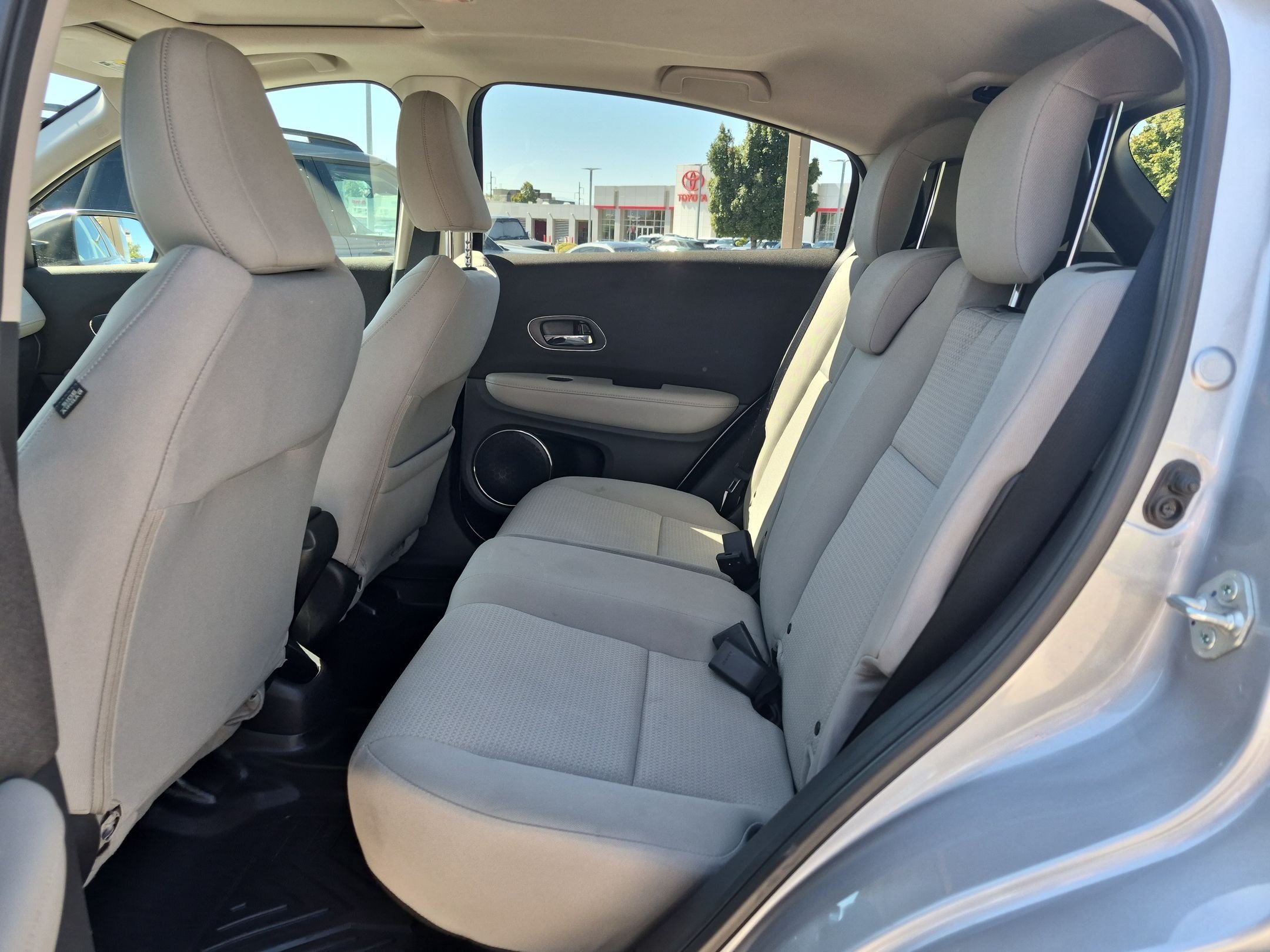 Used 2021 Honda HR-V EX image 26