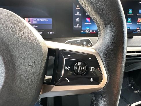 Used 2024 BMW iX xDrive50 image 29