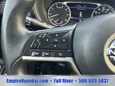 Used 2024 Nissan Sentra SV FWD image 29
