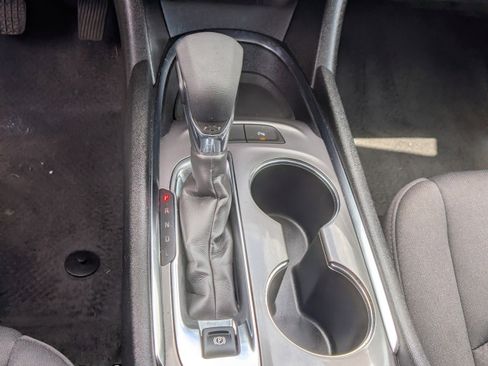 Used 2024 Chevrolet Malibu LT FWD image 22