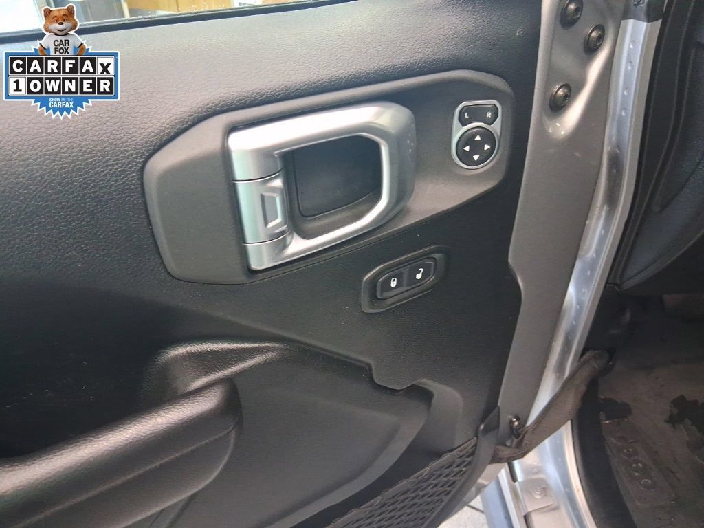 Used 2020 Jeep Gladiator Sport w/ Quick Order Package 24S AWD/4WD image 8