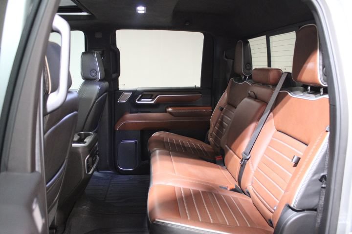 Used 2024 GMC Sierra 2500 Denali Ultimate AWD/4WD image 21