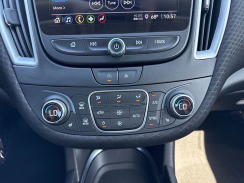 Used 2024 Chevrolet Malibu LT w/ Midnight Edition FWD image 19