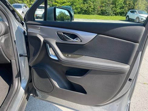 Used 2023 Chevrolet Blazer LT w/ Convenience Package FWD image 20