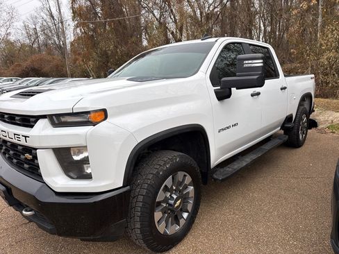 Certified 2022 Chevrolet Silverado 2500 Custom w/ Custom Value Package image 1