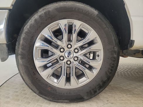 Certified 2024 Ford F150 XLT w/ Equipment Group 302A MID image 12