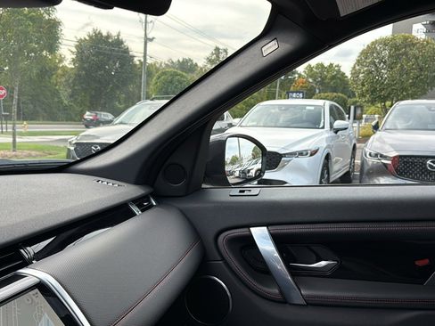 Used 2023 Land Rover Discovery Sport S R-Dynamic image 22