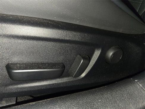 Used 2023 Lexus IS 350 F Sport image 12