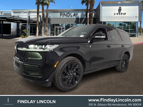 New 2026 Lincoln Navigator Reserve w/ Jet Appearance Package AWD/4WD image 1