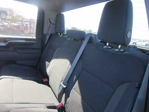 New 2026 GMC Sierra 3500 SLE image 15