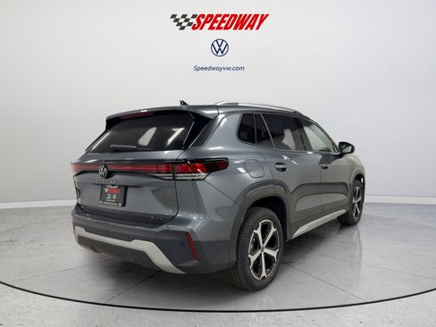 New 2026 Volkswagen Tiguan SE AWD/4WD image 6