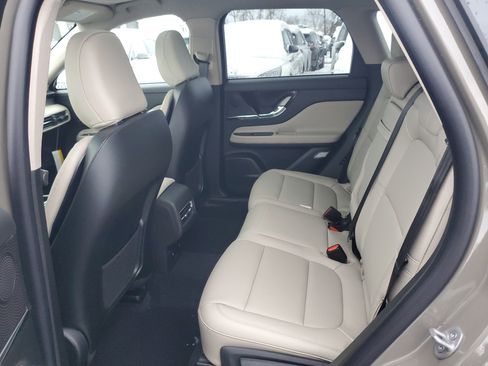 New 2026 Lincoln Corsair Premiere image 25