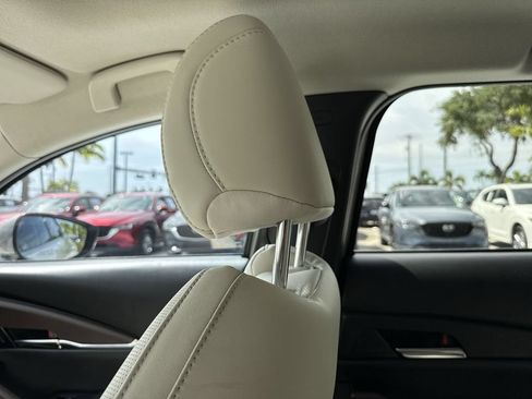 Used 2024 MAZDA CX-30 AWD 2.5 S w/ Premium Package image 16