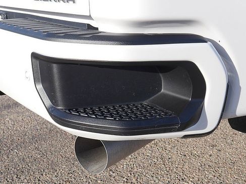 Used 2023 GMC Sierra 3500 Denali w/ Denali Ultimate Package image 69