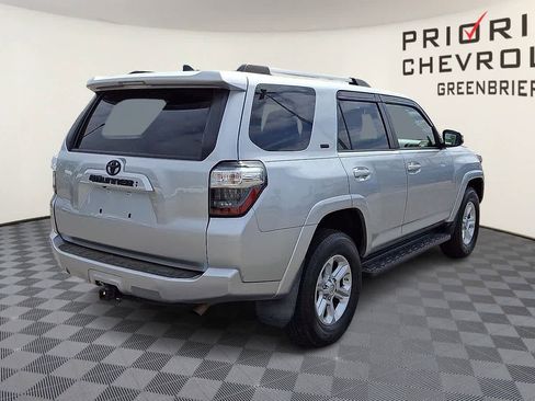 Used 2020 Toyota 4Runner SR5 Premium w/ Moonroof Package image 8
