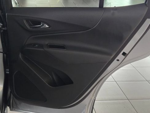 Certified 2024 Chevrolet Equinox LT w/ LPO, Floor Liner Package FWD image 9