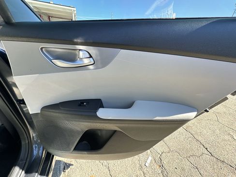 Certified 2023 Kia Forte LXS w/ LXS Technology Package image 32