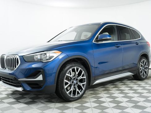 Used 2021 BMW X1 sDrive28i w/ Convenience Package image 3