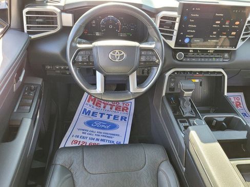 Used 2024 Toyota Tundra Limited image 7