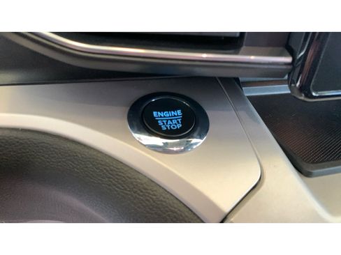 Used 2023 Ford Explorer XLT w/ Equipment Group 202A AWD/4WD image 22